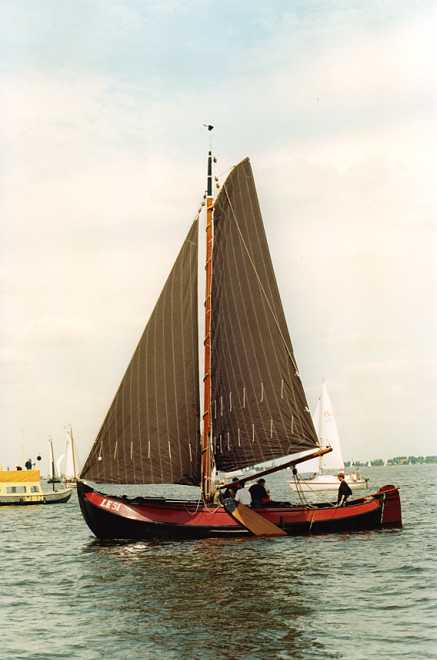 LE51 bij paling race Heeg